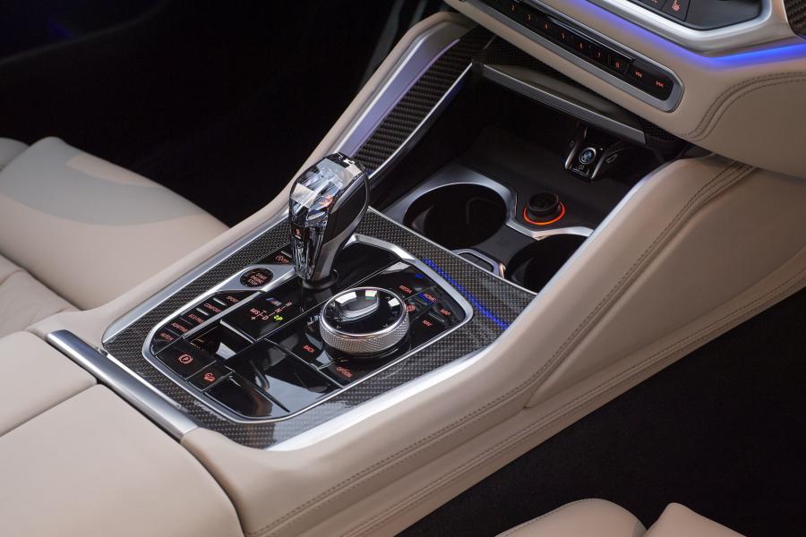 Детали интерьера BMW X6 M50i (G06) 2019 года  (WW) (фото 166 из 180)